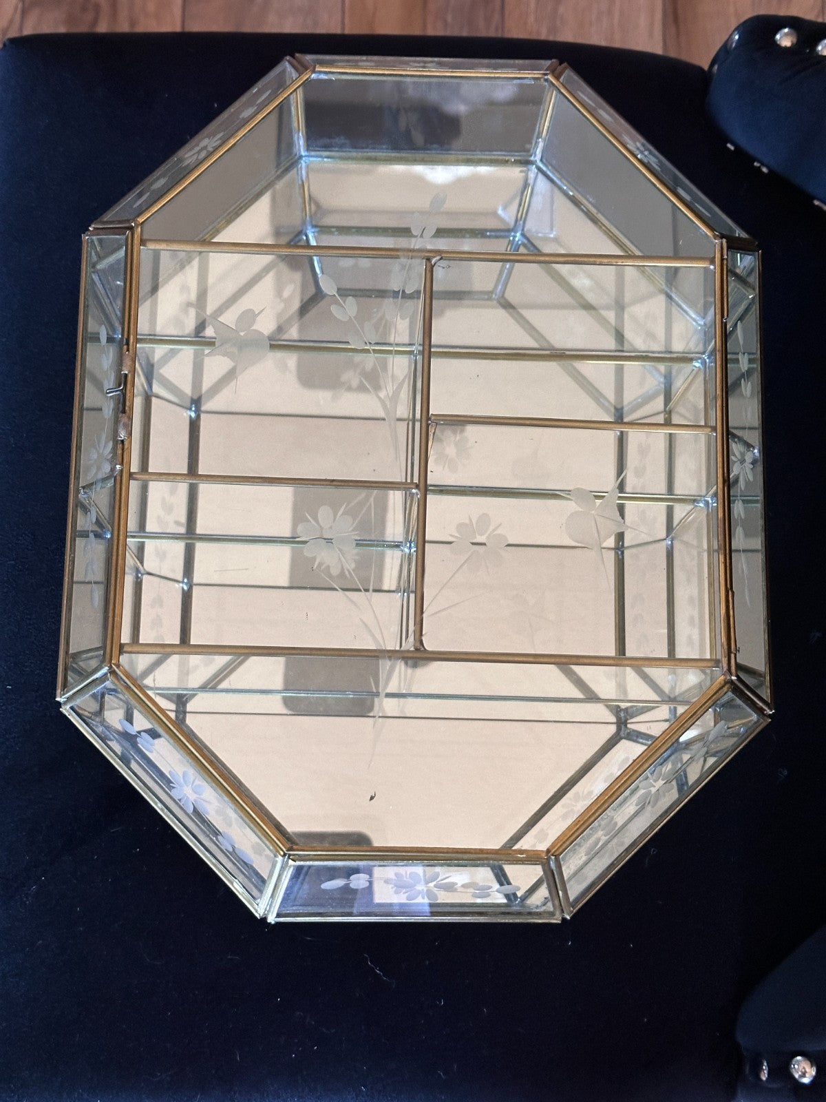 Glass Mirror Curio Wall Mini Perfume Jewelry Hexagon Terrarium Display Case Box